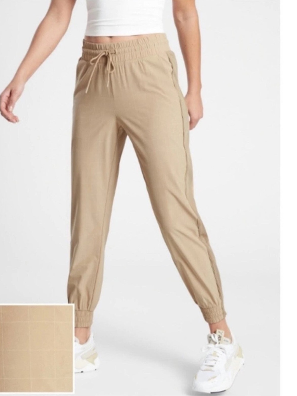 Athleta Brooklyn Textured Jogger in Tan Size 6